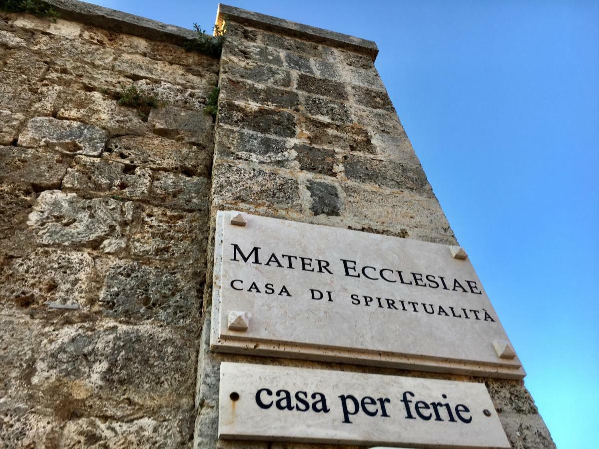 Casa Mater Ecclesiae 호텔 마사마리티마 외부 사진